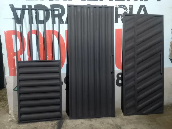 Vendo Portões sociais R$:399,99 cada