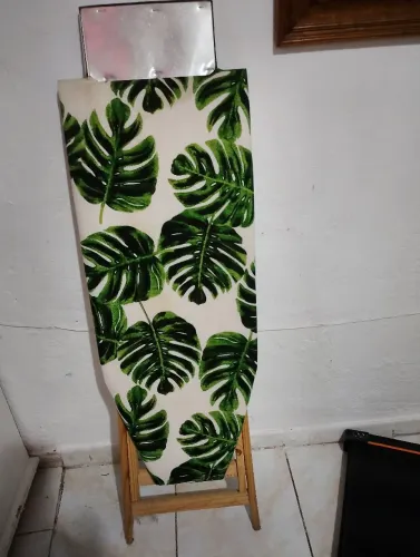 Vendo uma tábua de passar roupa e uma piscina infantil capacidade de 1.000 litros