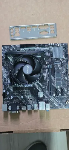 Kit Gamer Ryzen 5600GT, 16GB DDR4 3200Mhz, 1TB SSD NVME Kingston