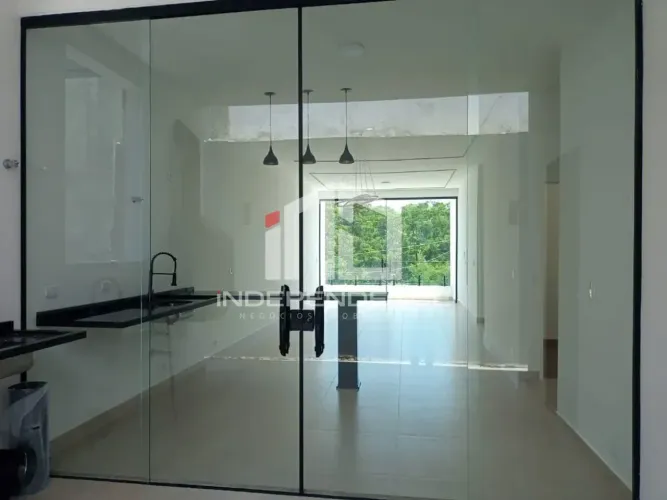 Sobrado com 3 dormitórios à venda | 254 m² | R$ 1.650.000,00 | Jardim Santanna do Pedregul