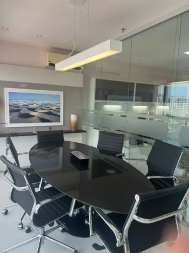 Vendo sala mobiliada no Office Tower ( Renascença)