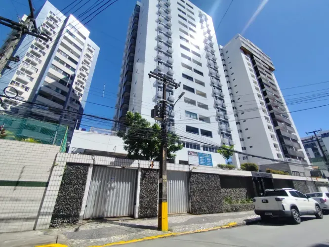 Jean Charles/ Boa Viagem: 1 ST, 3 QTS e 71 m².