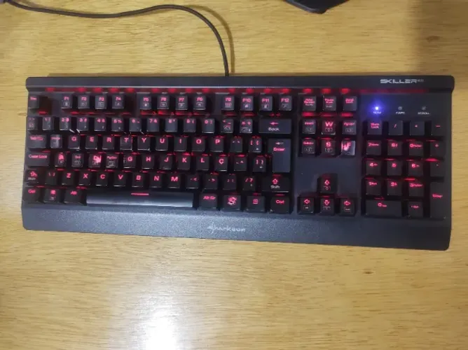 Sharkoon SKILLER MECH SGK3 - Switch Brown