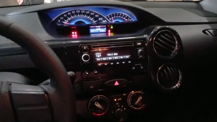 Toyota Etios XS Sedan 1.5 Flex 16V 4P Mec. 2016