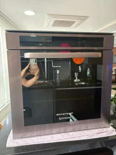 Forno de Embutir Elétrico Brastemp 67 Litros Cor Inox com Função Ar Forçado e Painel Touch