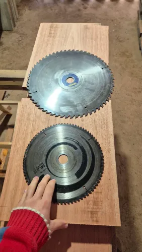 2 discos de serra circular 