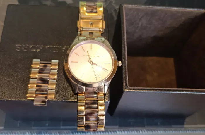 Relógio Michael Kors feminino - MK 4301