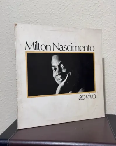 Vinil | Milton Nascimento 