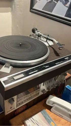 Toca discos Technics SLQ3 