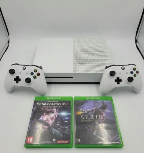 Xbox One S Branco + 2 Controles + 2 Jogos Mídia Física (Ótimo Estado!)
