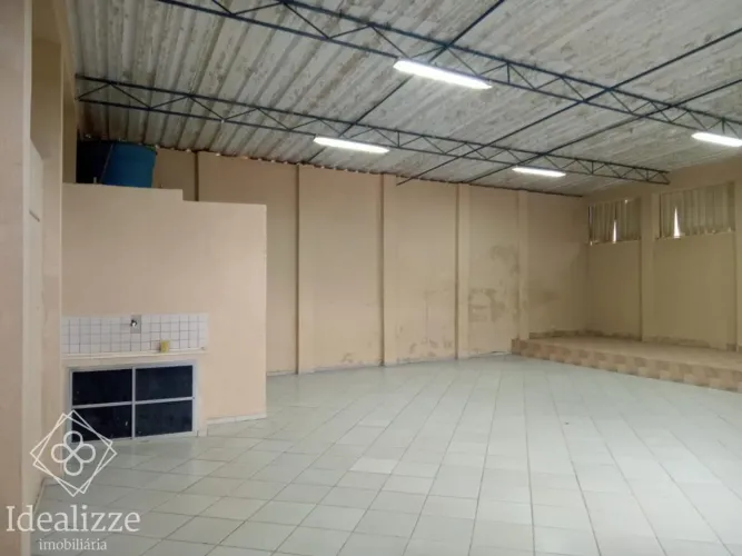 Comercial para Venda em Barra Mansa / RJ no bairro Roselândia