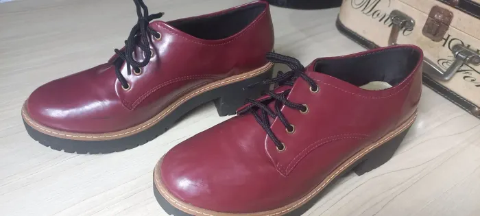 Sapato estilo Oxford número 39