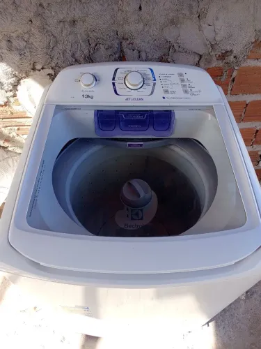 Vendo máquina de lavar 13kg Electrolux 