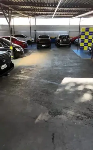 Lava rápido, estética e estacionamento