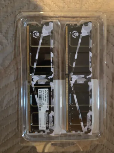 Memoria ram 2x 8gb DDR4 Vulcan Pichau 2666mhz