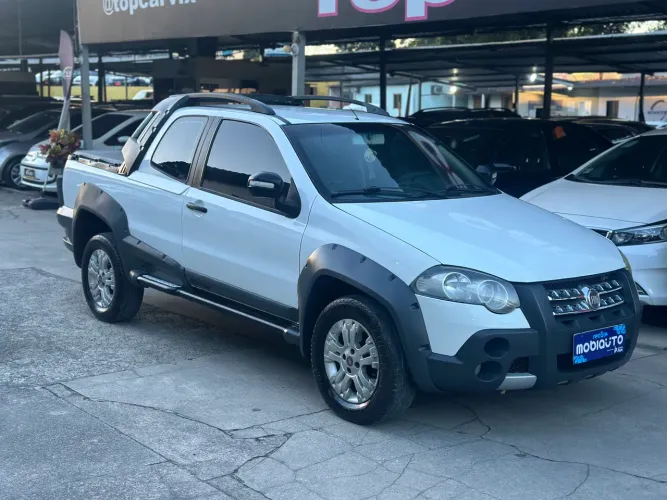 Fiat Strada Adventure1.8/ 1.8 Locker Flex CD 2012