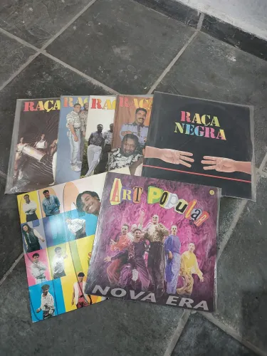Disco vinil 6 do raça negra, 1 do SPC e 1 Arte Popular 