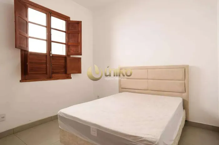 5 quartos | 1 vaga | Lourdes