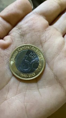 Moeda antiga de 1965