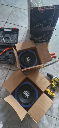 Médio grave de 8 QVS 400 RMS