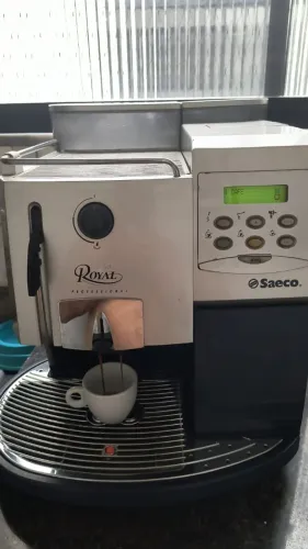 Máquina Saeco Royal Profissional
