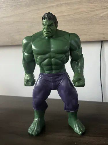 Boneco Hulk original da Marvel 