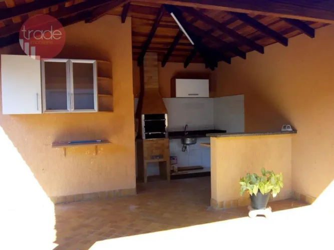 Casa Térrea em Condomínio Fechado para Alugar de 03 Quartos sendo 01 Suíte no Bairro Recre