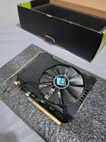 Vendo placa de video AMD Rx550 4gb