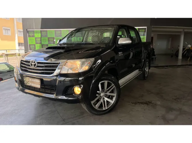 Toyota Hilux SW4 SRV D4-d 4X4 3.0 TDI Dies. AUT 2013