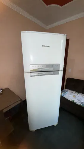 VENDE-SE GELADEIRA ELECTROLUX