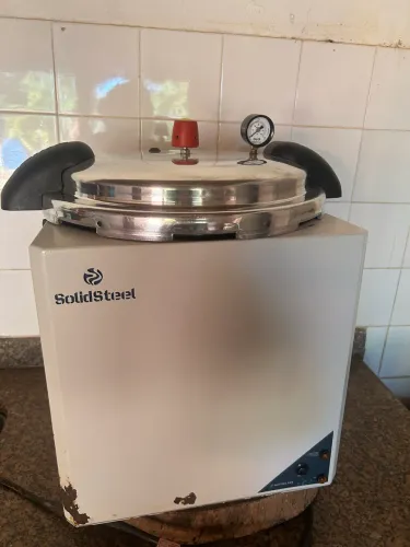 AUTOCLAVE SOLIDSTEEL 8 LITROS ? POUCO USADA