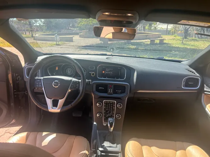 Volvo V40 T-4 Kinetic 2.0 Aut. 2019