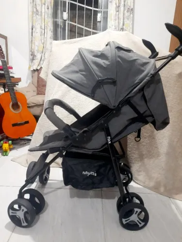 Carrinho de bebê