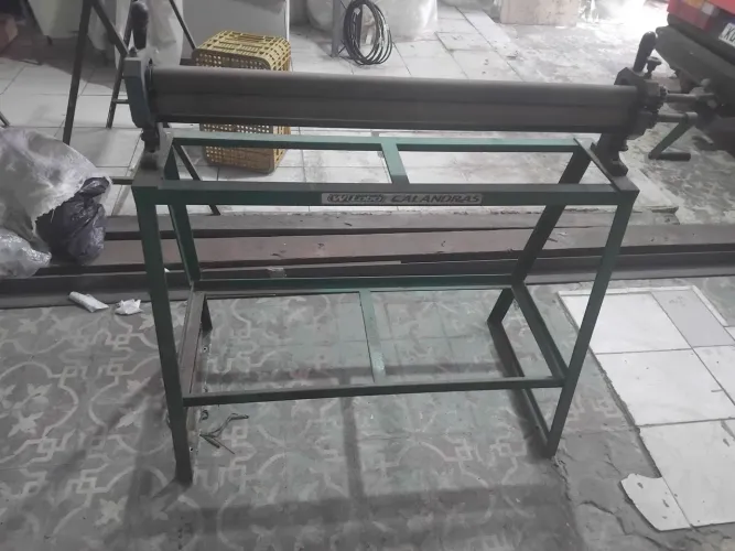 Calandra Manual W Lobo 1,10m - Excelente para Funilaria e Serralheria