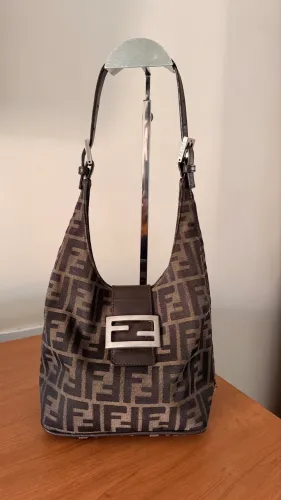 Bolsa baguete fendi zucca mamma