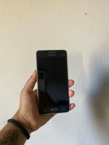 Vendo celular barato 