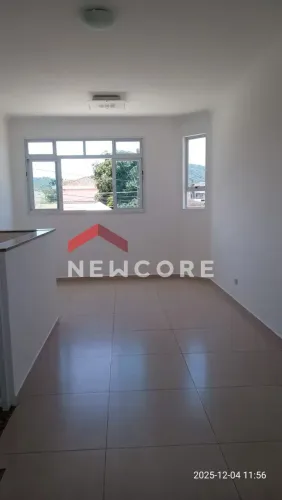 Casa em Rua Engenheiro Elias Machado de Almeida - Bom Retiro - Santos/SP