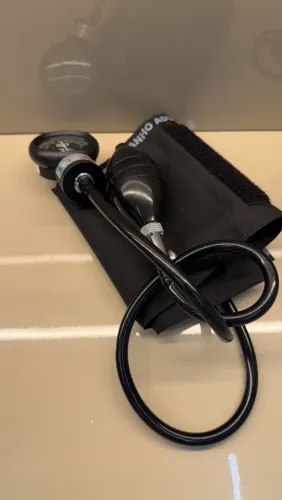 Esfigmomanômetro Bic