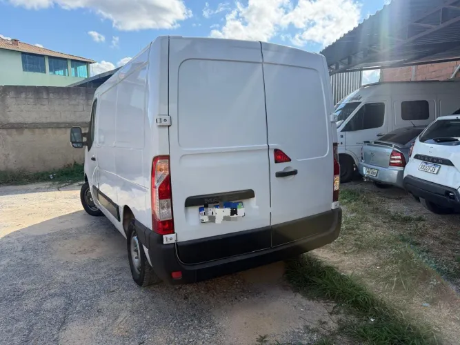 Renault Master 2.3 DCI Furgão 16V Diesel 2023