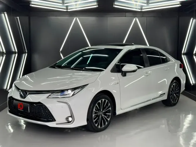 Toyota Corolla Altis Prem. Hybrid 1.8 Flex AUT 2024