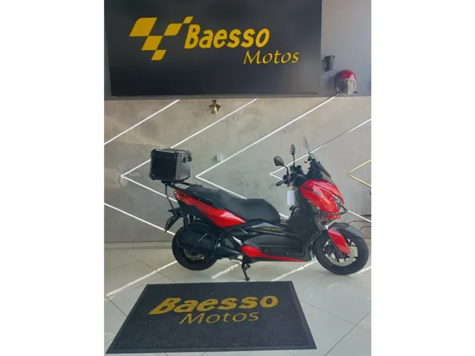 Yamaha Xmax 250 abs 2023