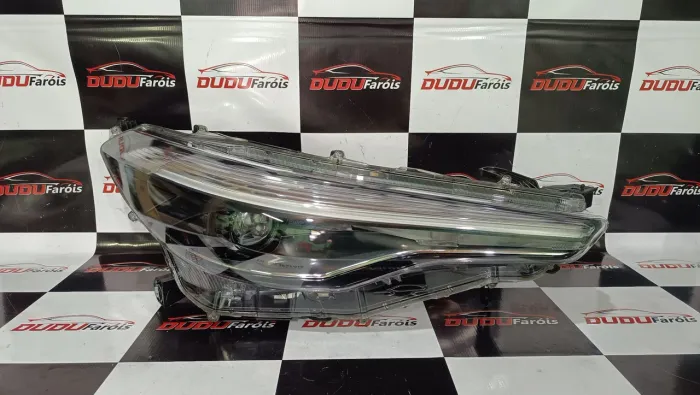 Farol Toyota Corolla Cross Xre L/d Original Usado 2021/2024