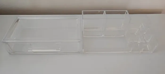 Kit de Porta maquiagem e batom de acrílico
