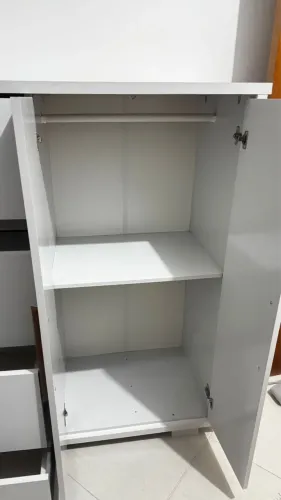 Armário duas portas + 4 gavetas Branco