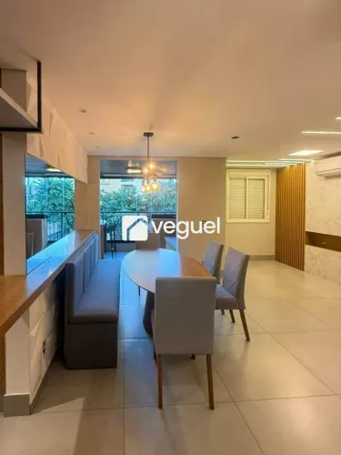 Apartamento semimobiliado de 84m² com 2 quartos, sendo 1 suíte para alugar no bairro Taqua