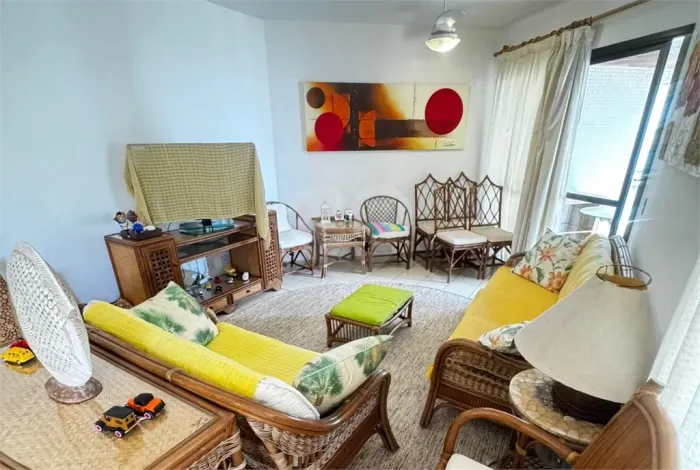 Apartamento à venda com 3 suítes no condomínio Edificio Mar Aberto, Guarujá - SP