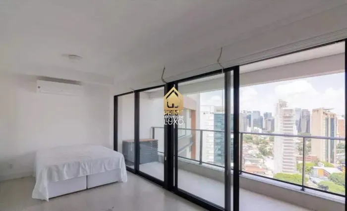 Flat à venda, 1 quarto, 1 suíte, Itaim Bibi - São Paulo/SP