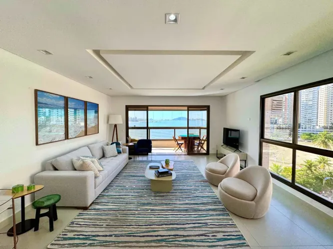 Apartamento 3 dormitórios 3 suítes à Venda na Astúrias no Guarujá | QVista Inteligência Im
