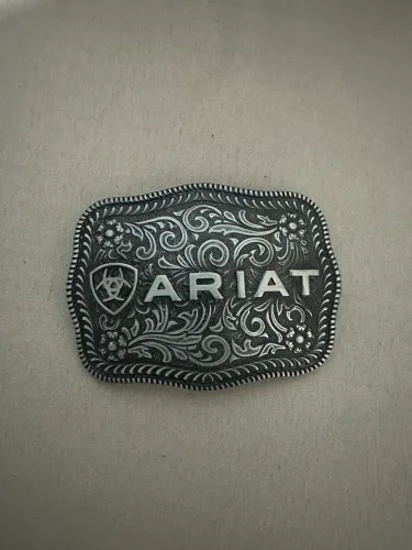 Fivela ariat 