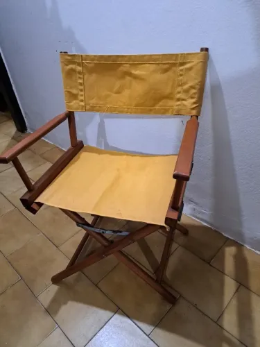 CADEIRA DIRETOR DE CINEMA EM MADEIRA CM TECIDO LONADO NO ASSENTO E ENCOSTO - PERFEITA!!
